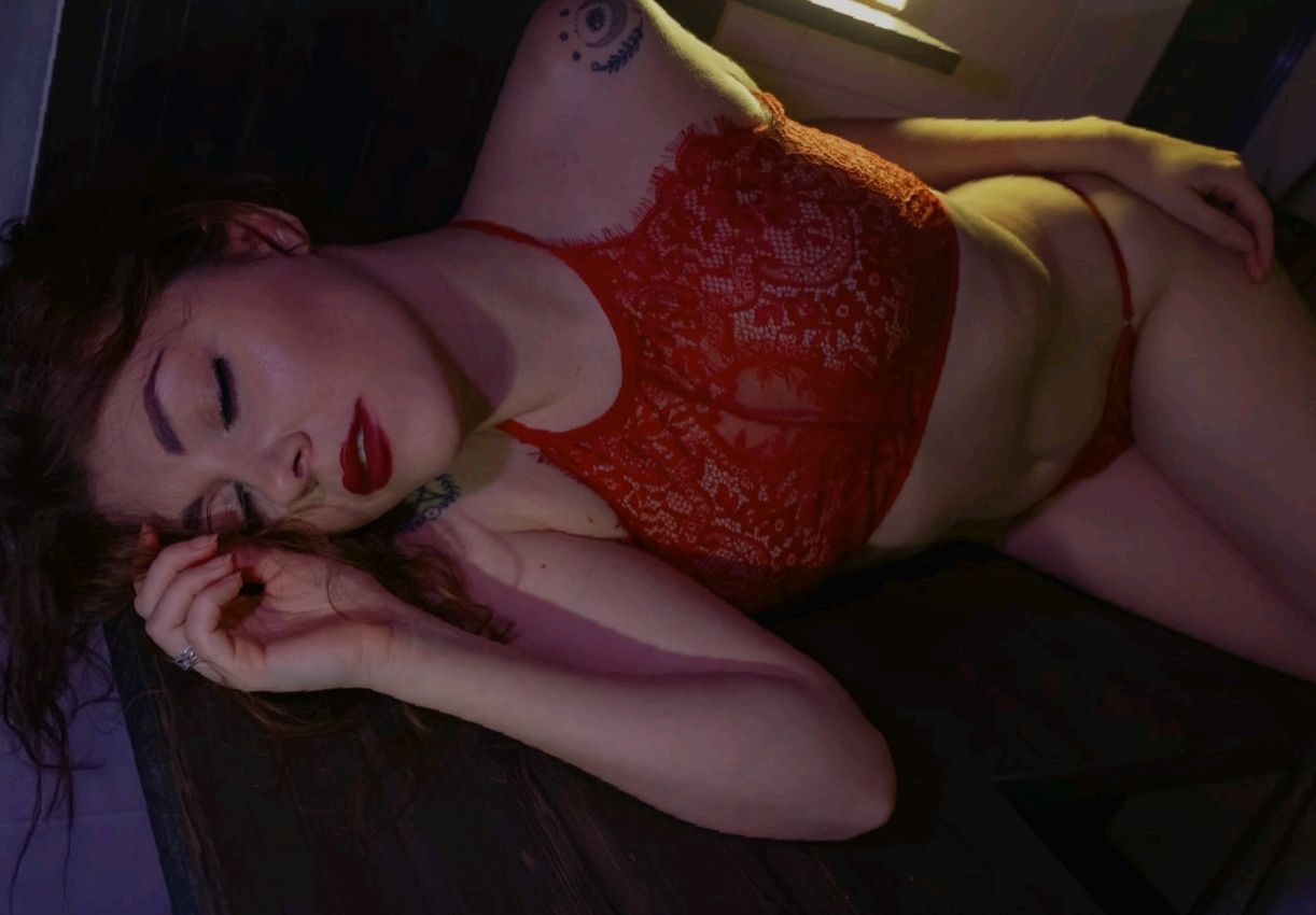 onlyfans Lilly Alley profile banner