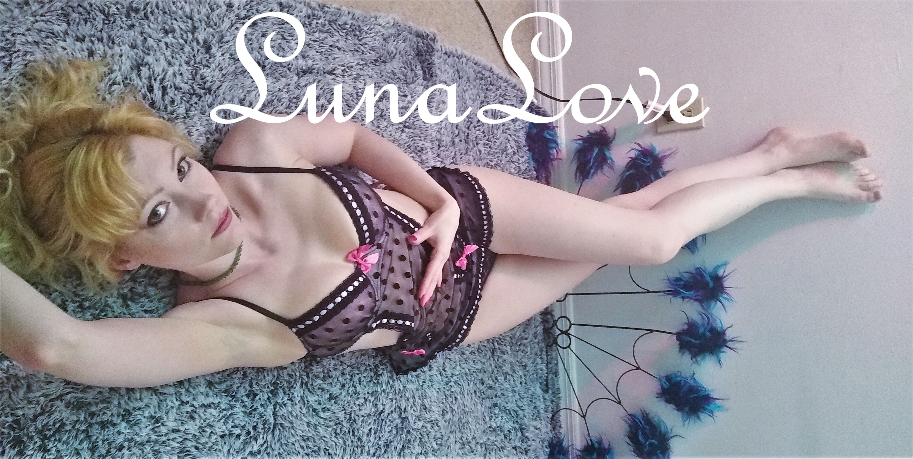 onlyfans Luna Love profile banner  