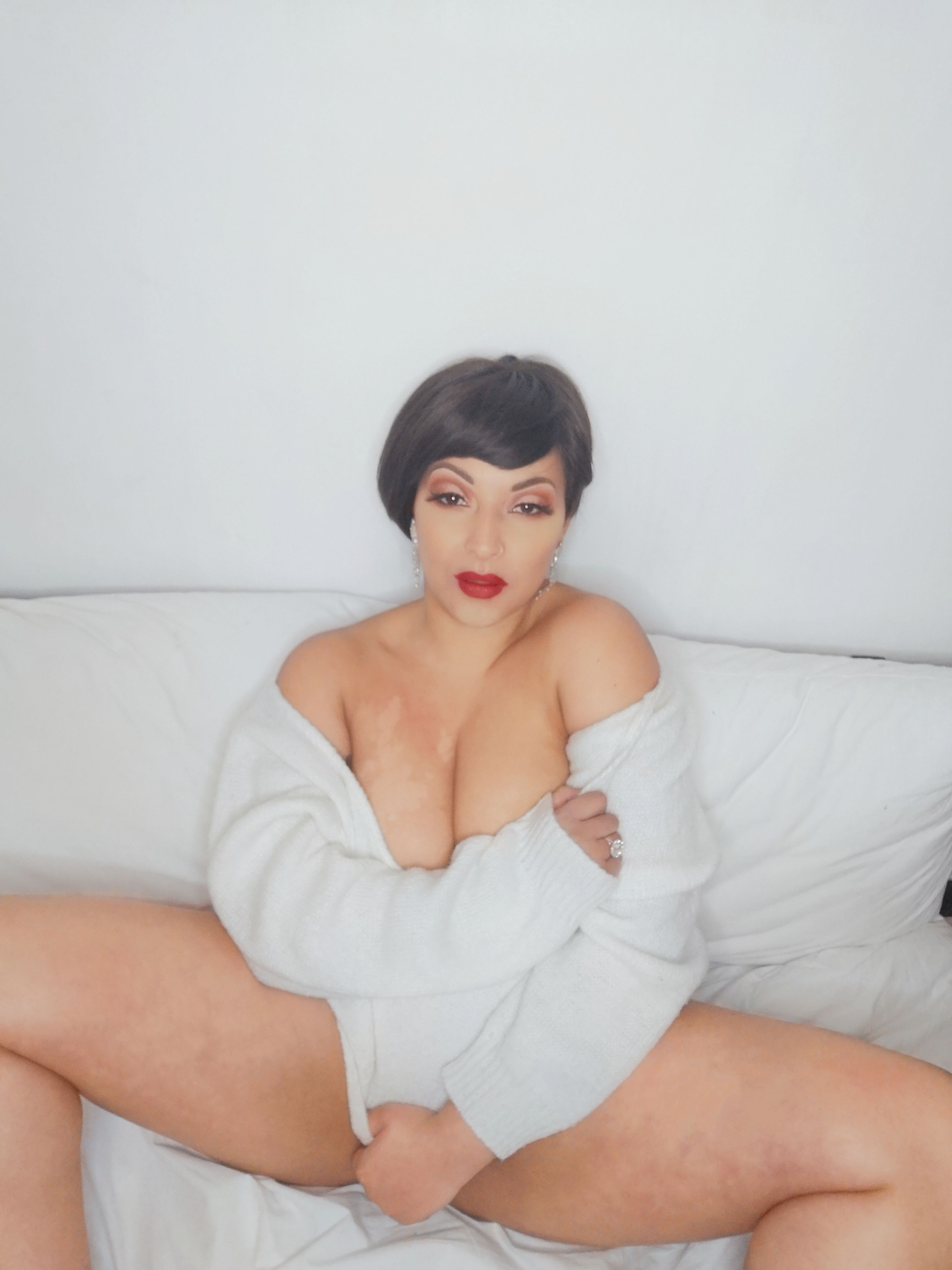 onlyfans Cece Sinclair profile banner  