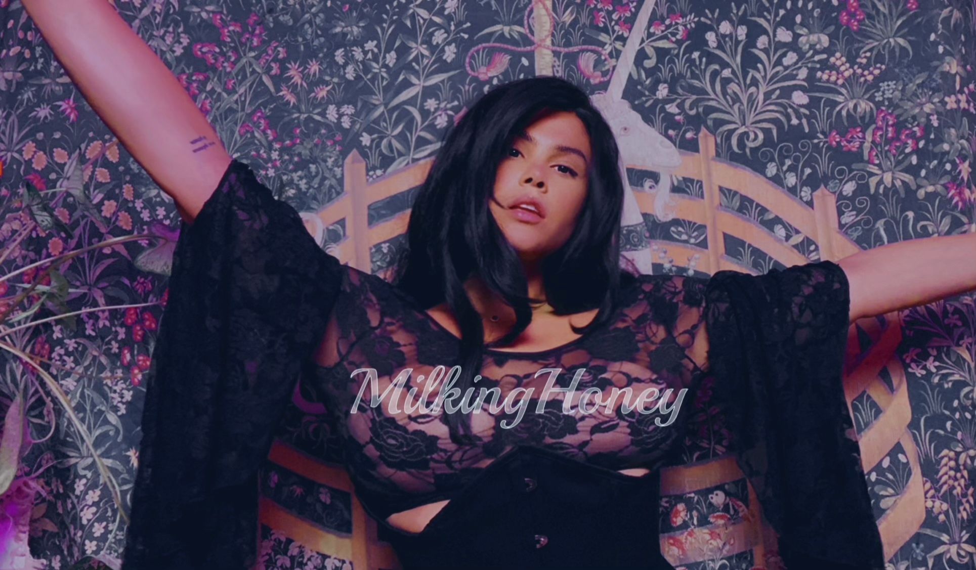 onlyfans MilkingHoney profile banner  