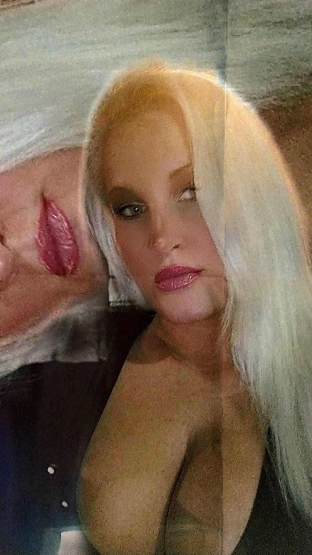 onlyfans Barbie Bartender ๐ธ profile banner