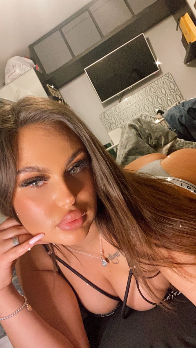 onlyfans G M Brown profile banner  