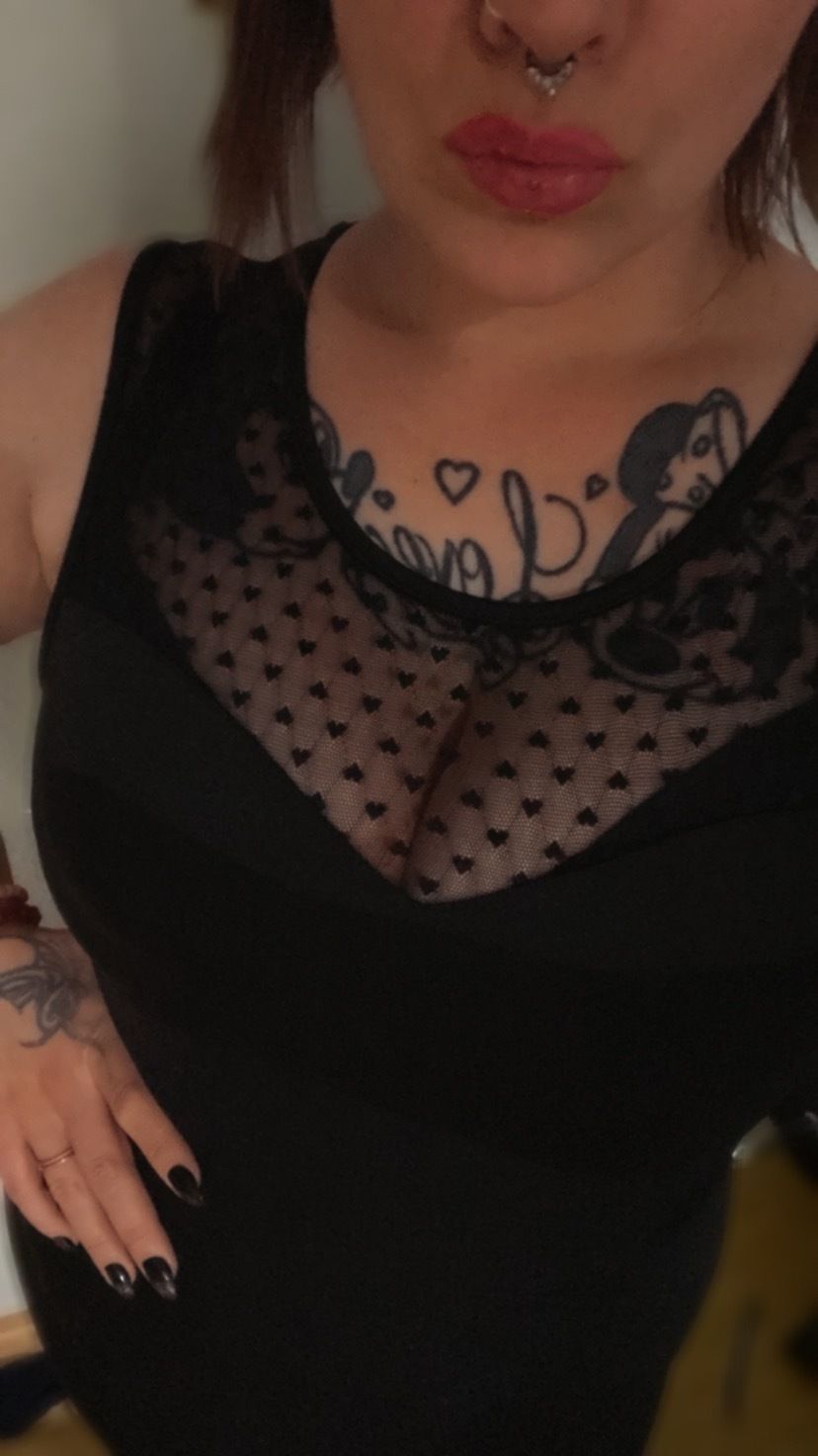 onlyfans Crazy_inked_lipstick profile banner  