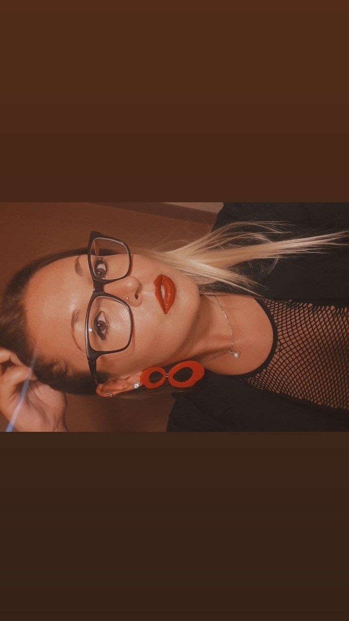 onlyfans Zoe profile banner  