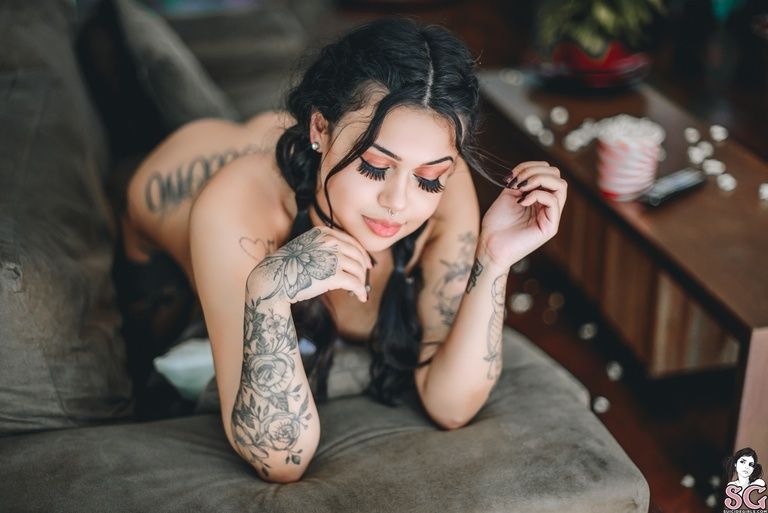 onlyfans Raven Land FREE profile banner  