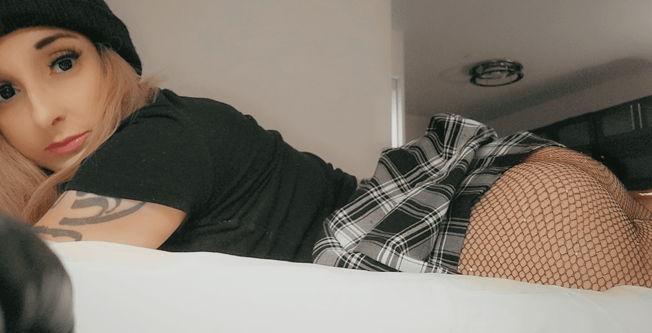 onlyfans Skylar Rabbit profile banner  