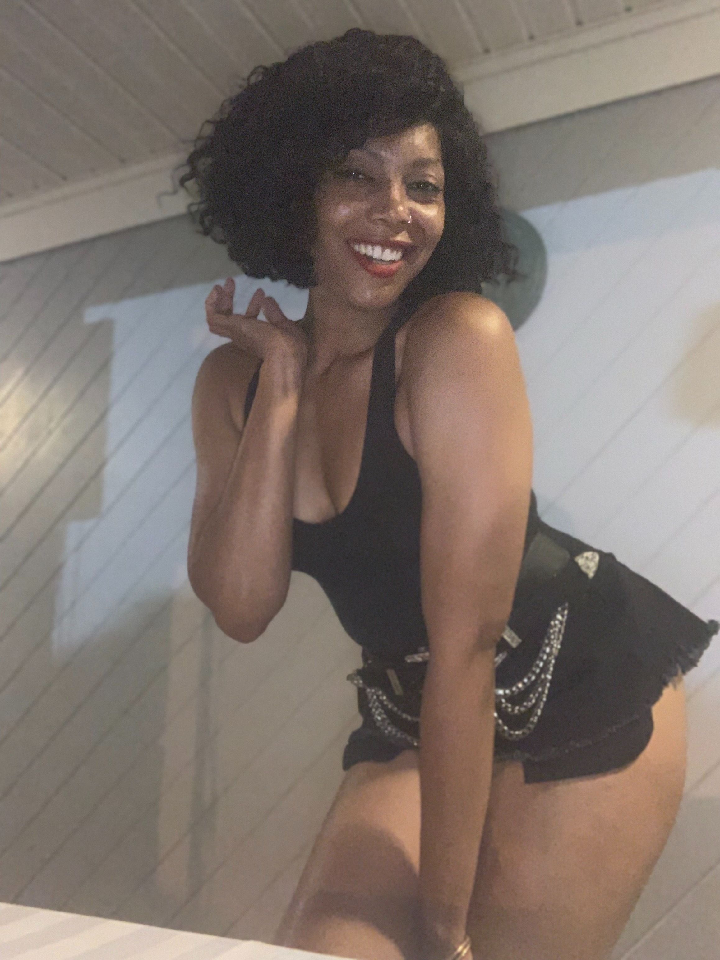 onlyfans Miss Robinson profile banner  