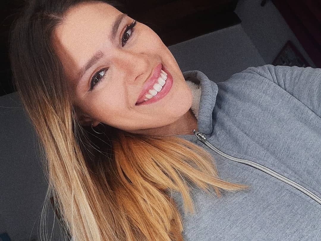 onlyfans Victoria Vi profile banner  