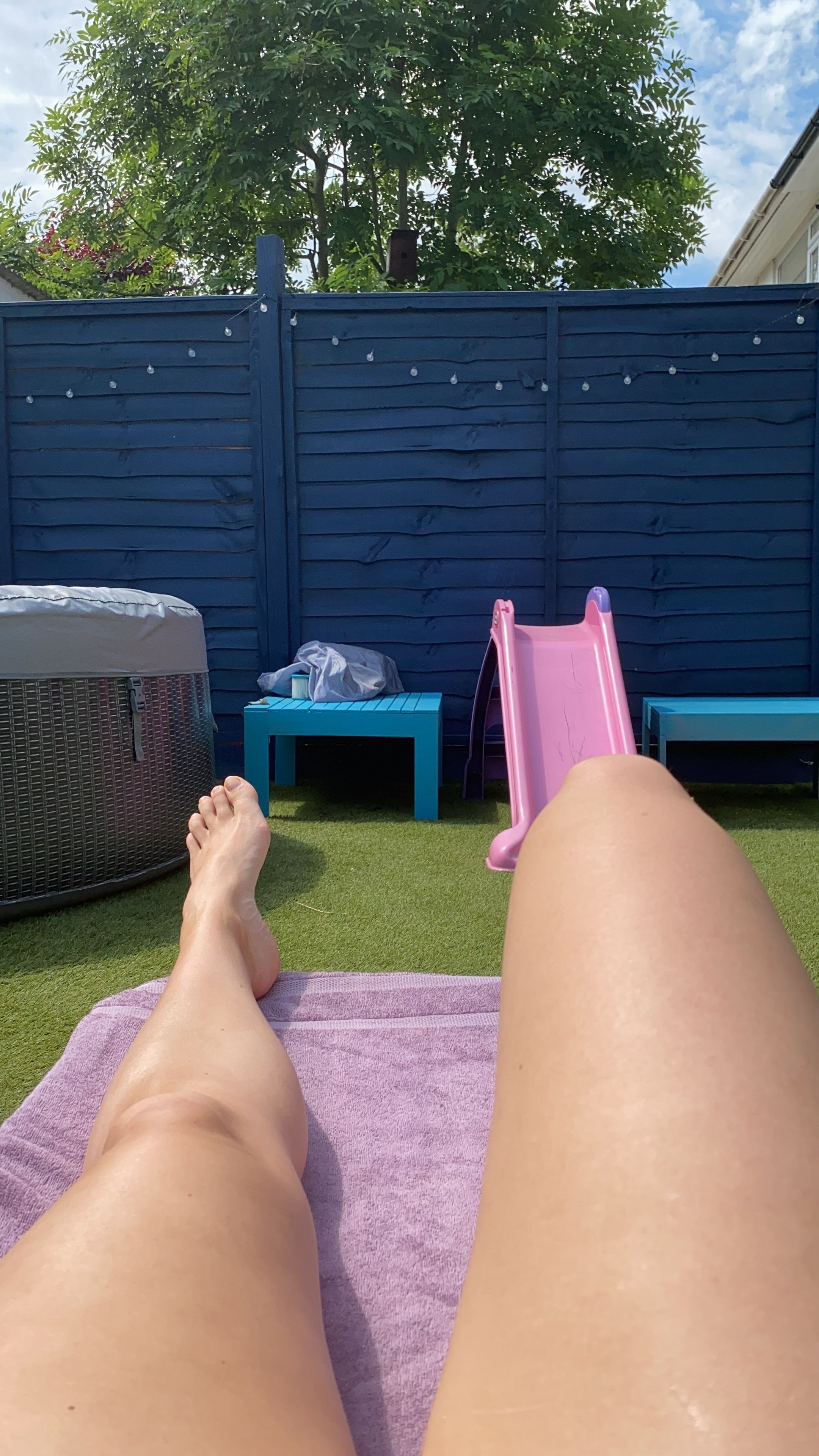 onlyfans Freaky Footsie Girly profile banner  