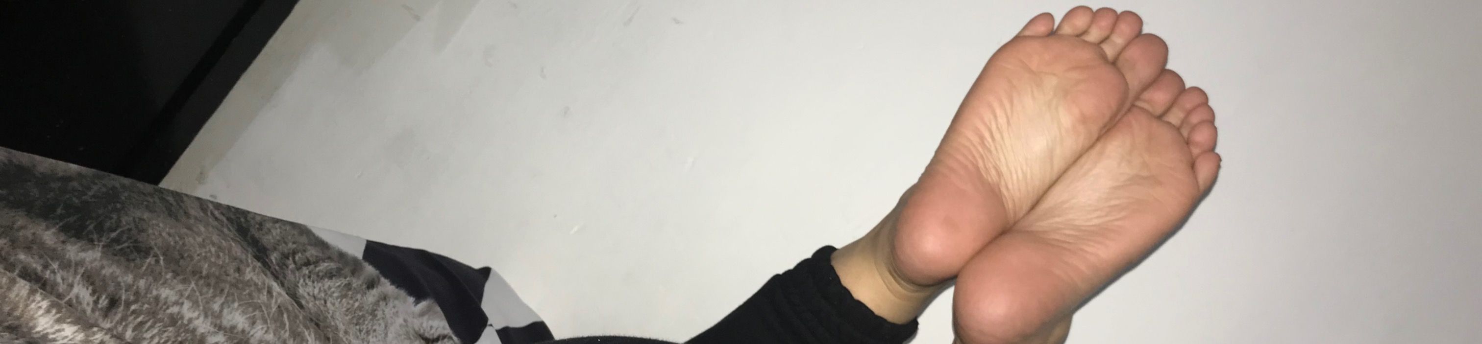 loverfans rohafeet profile banner