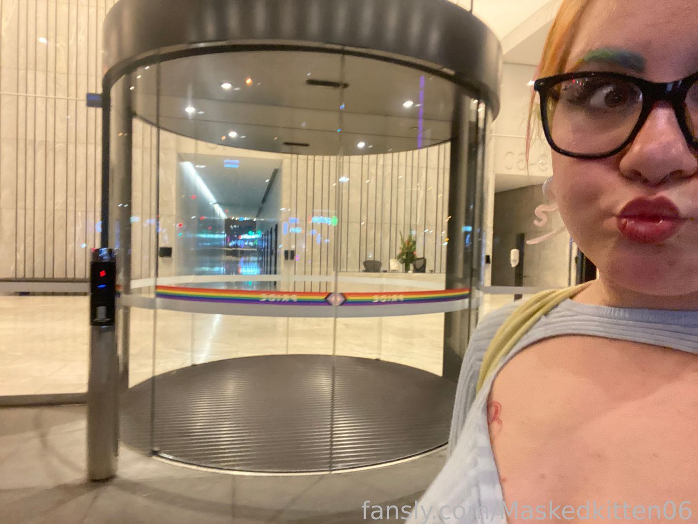 fansly Katerina Kain profile banner