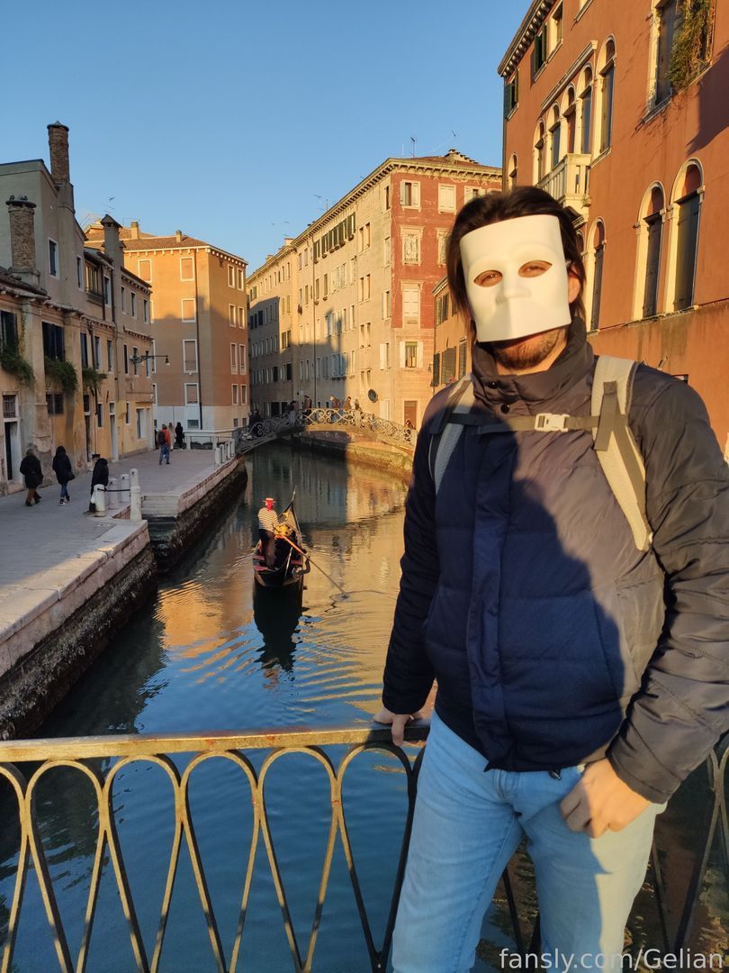 fansly Gelian profile banner