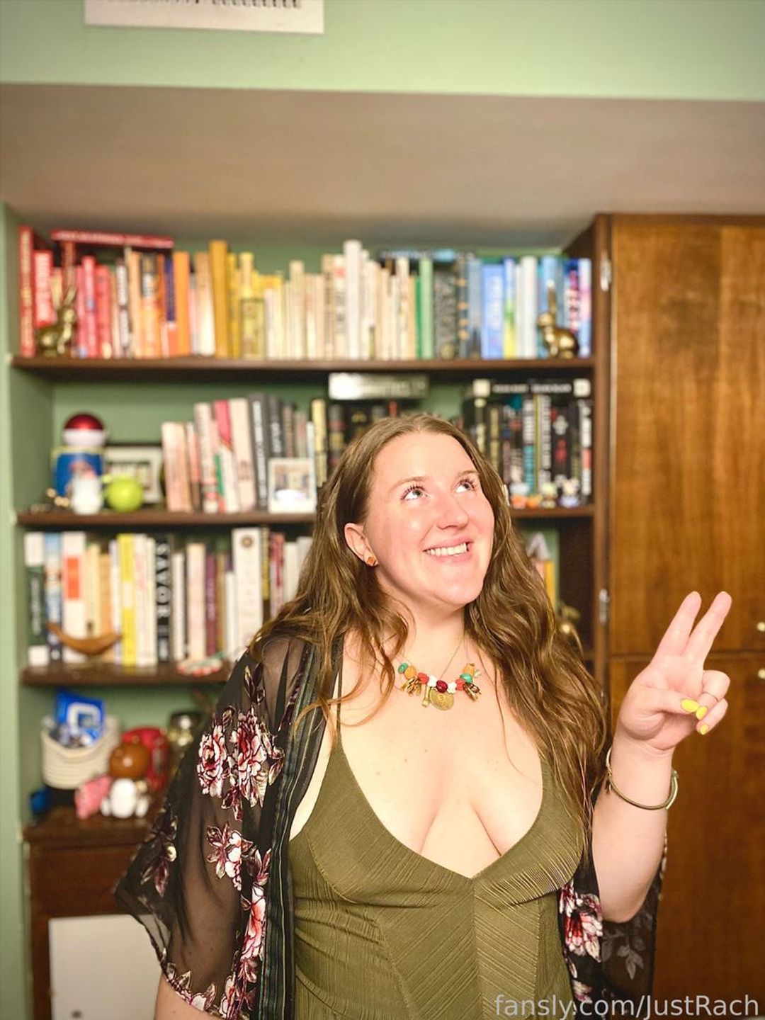 fansly Just Rach profile banner