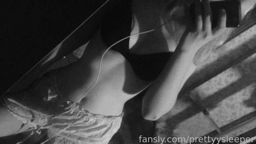 fansly prettyysleeper profile banner