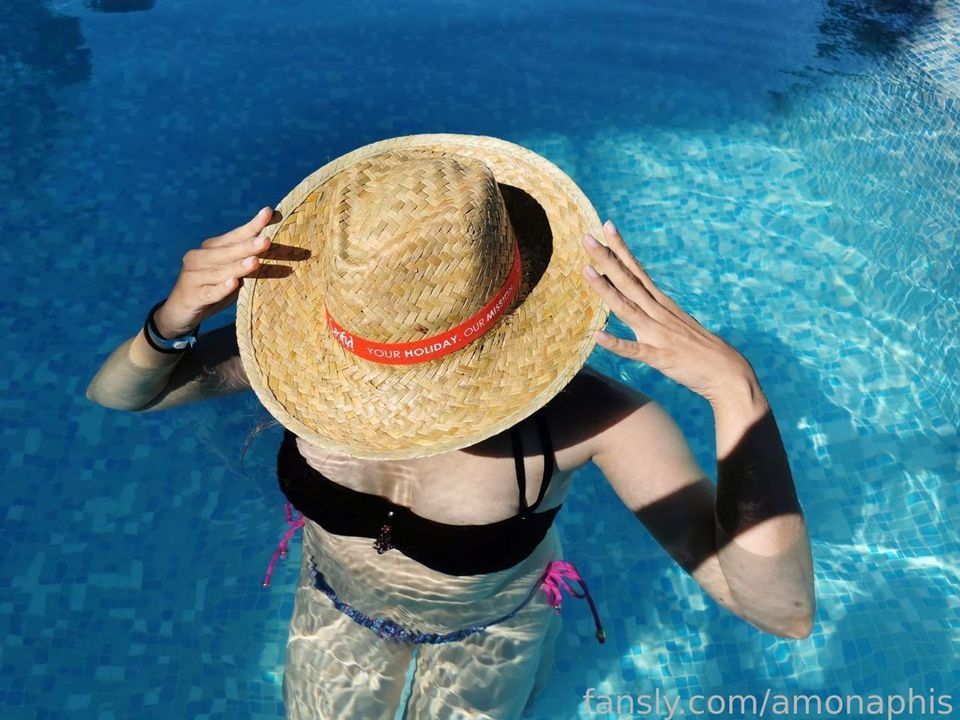 fansly Amonaphis profile banner