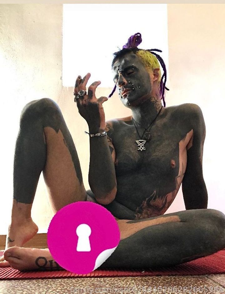 fansly Mutant_black_dragons profile banner