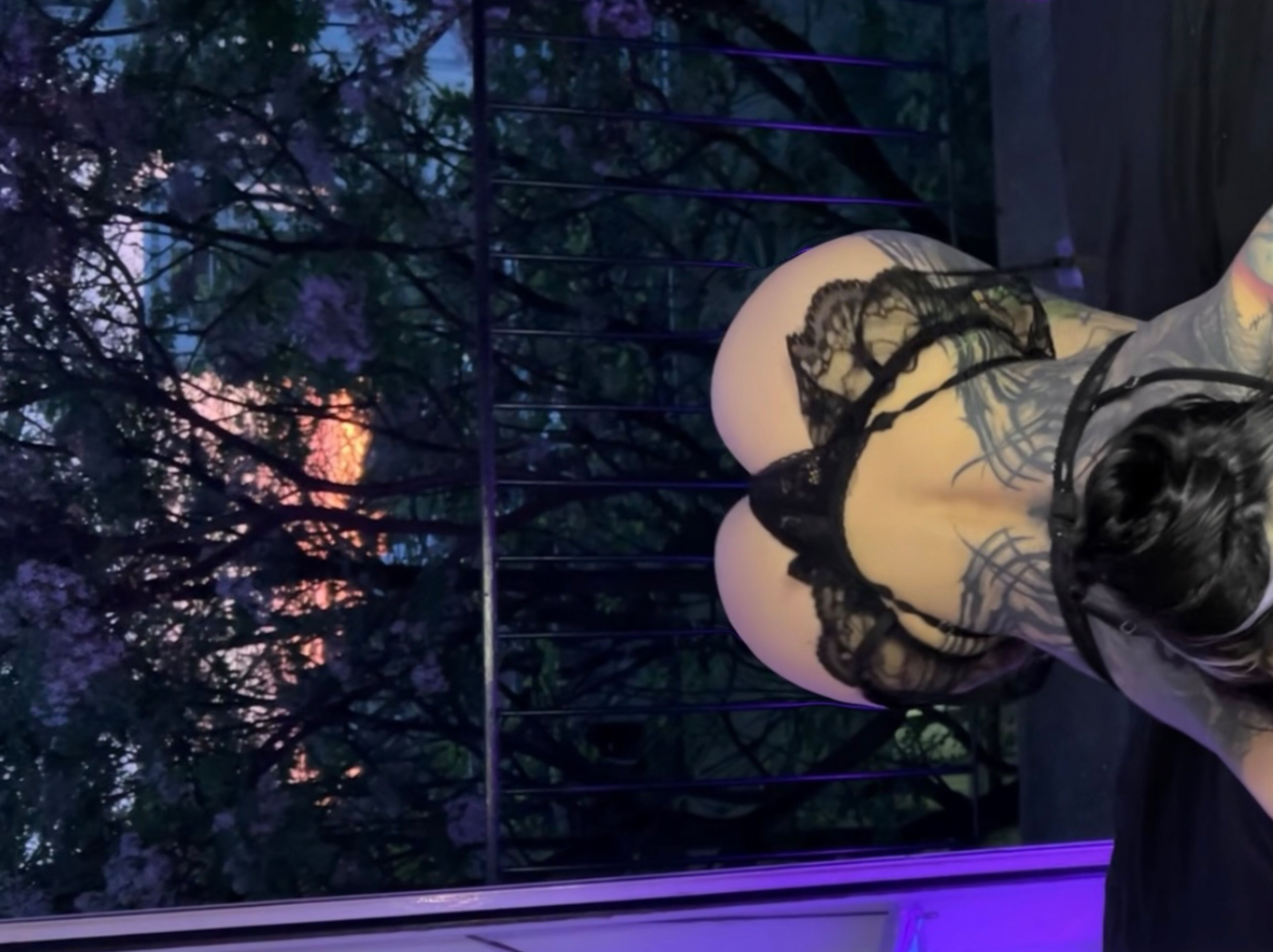 onlyfans Flucsy Bunny 🐰🦇🖤🧷 profile banner