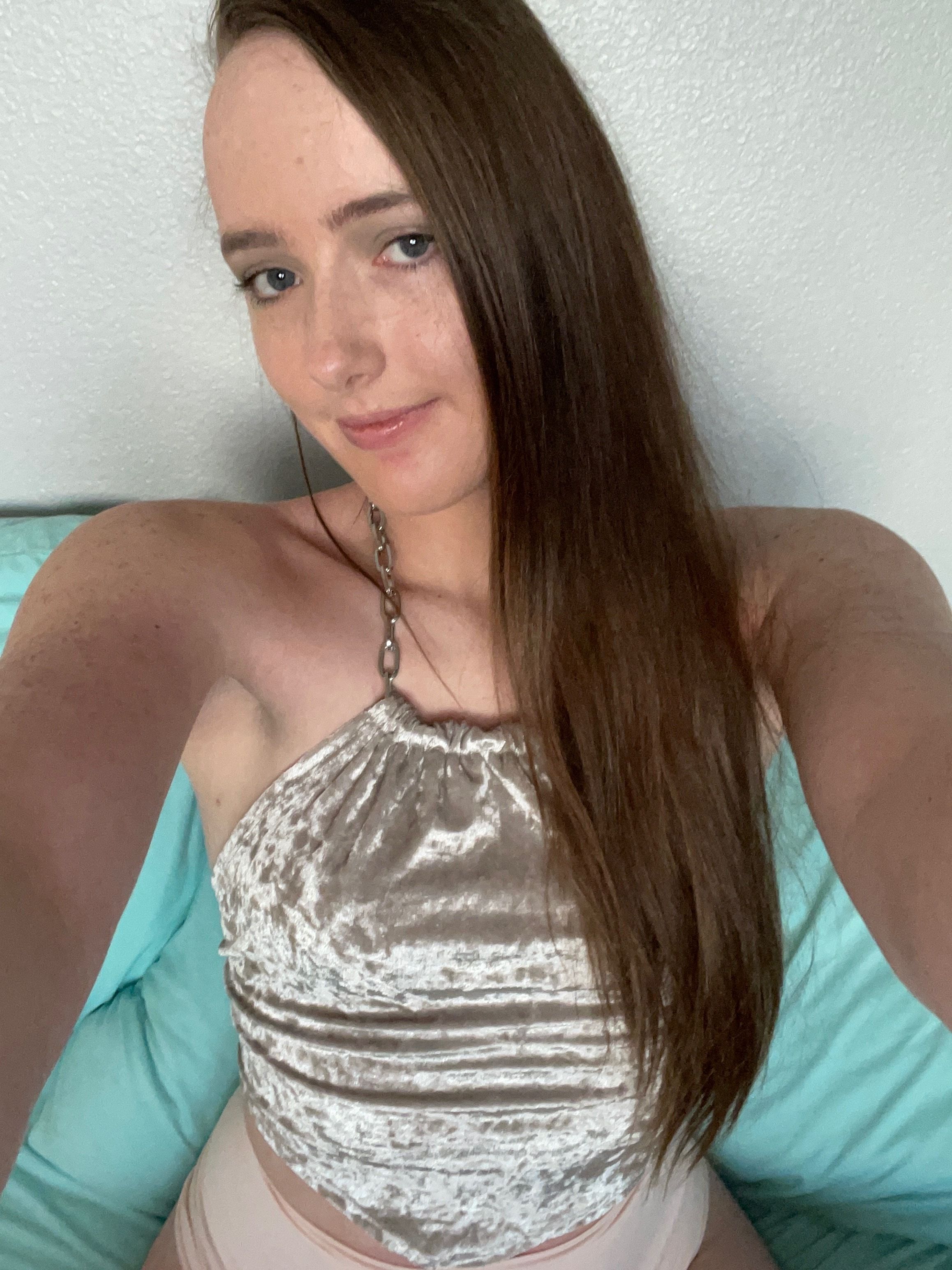 onlyfans Moon Pixie profile banner