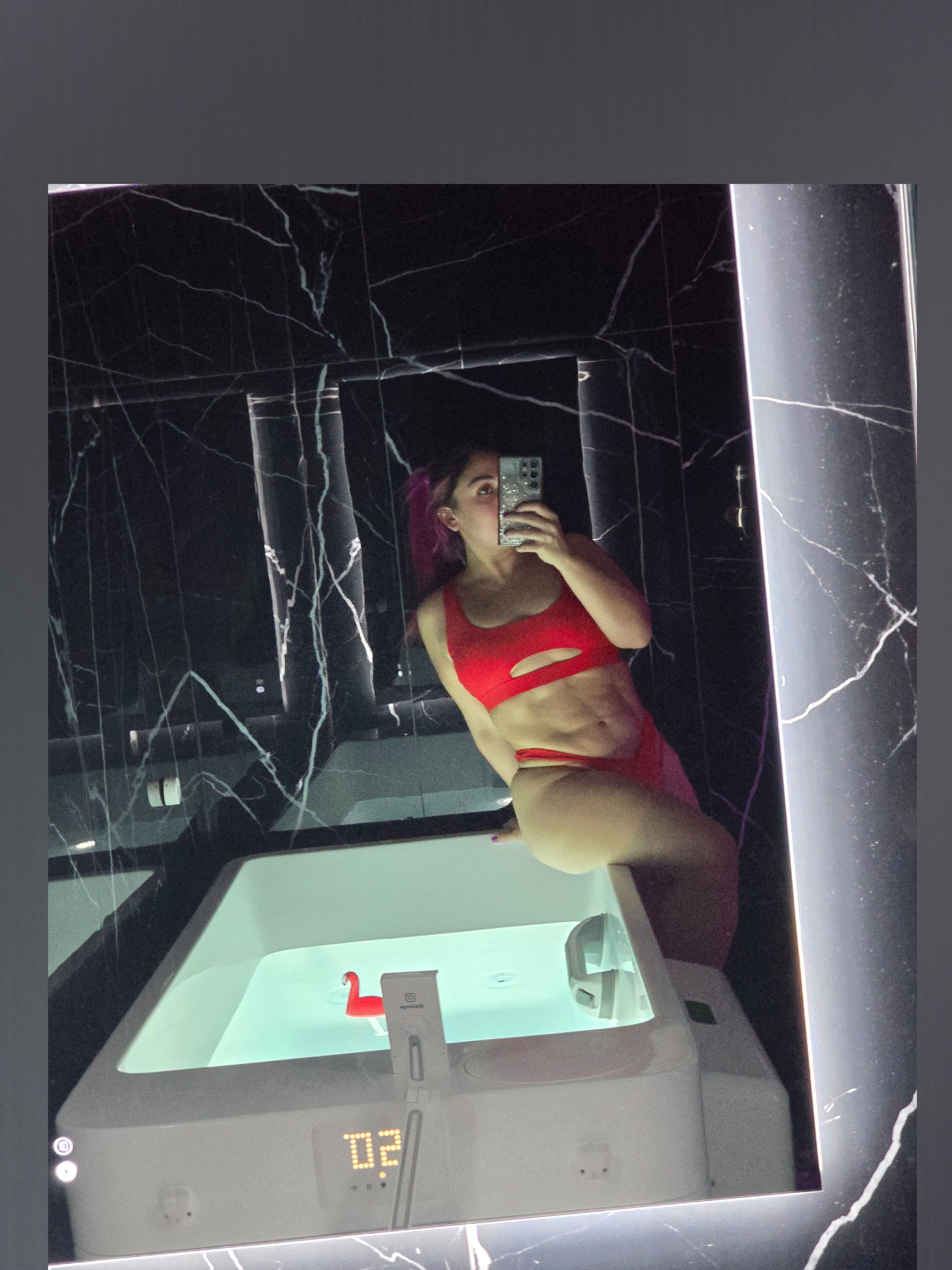 onlyfans Persian Playgirl profile banner