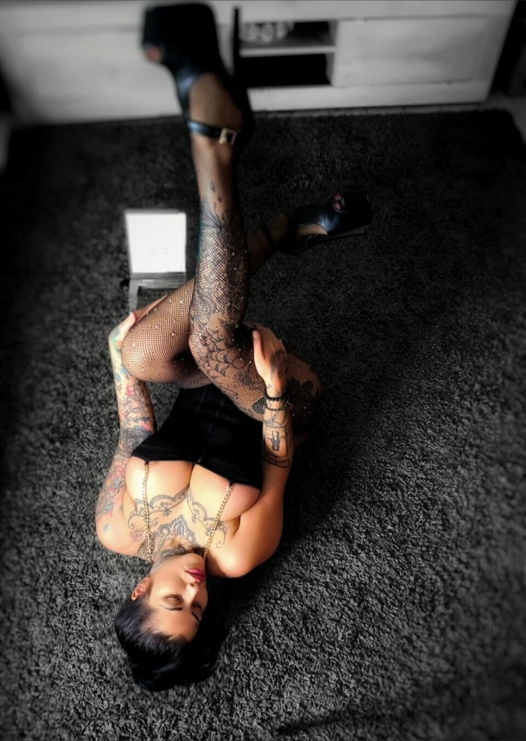 onlyfans RaysaOfficial profile banner