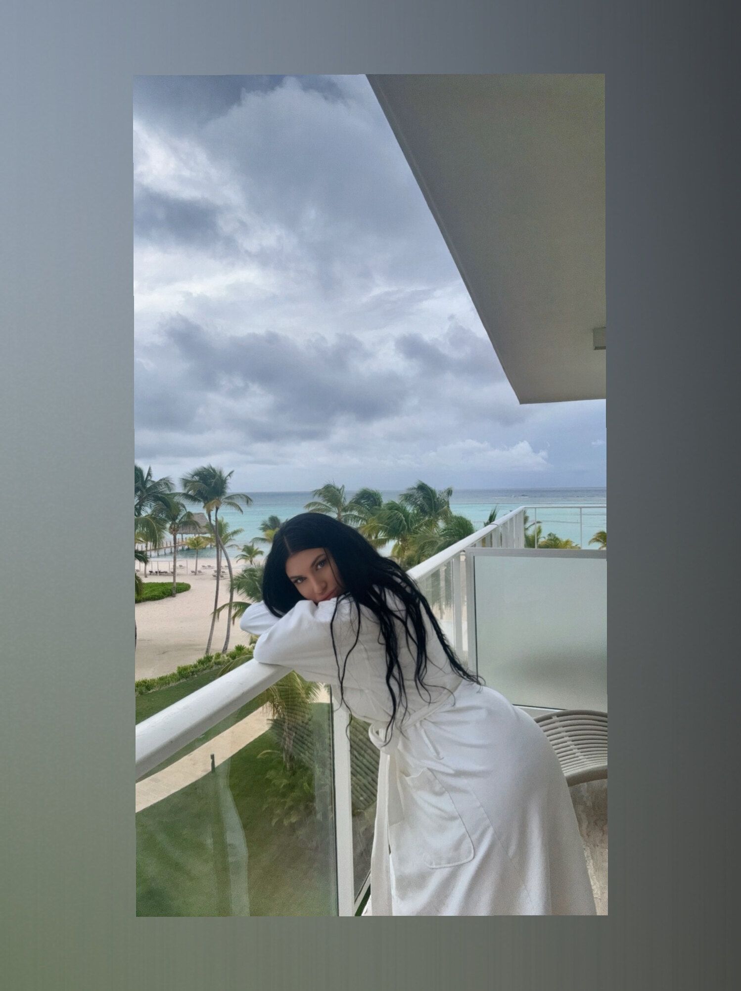 onlyfans milkymoneys profile banner from US