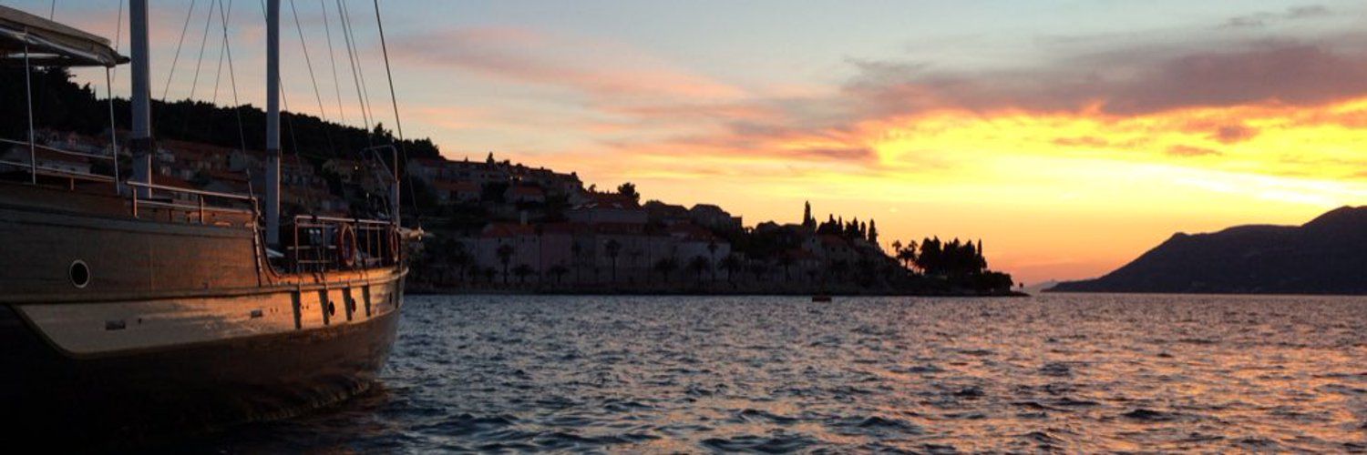 onlyfans Vickie Brown (former VickyLove) profile banner