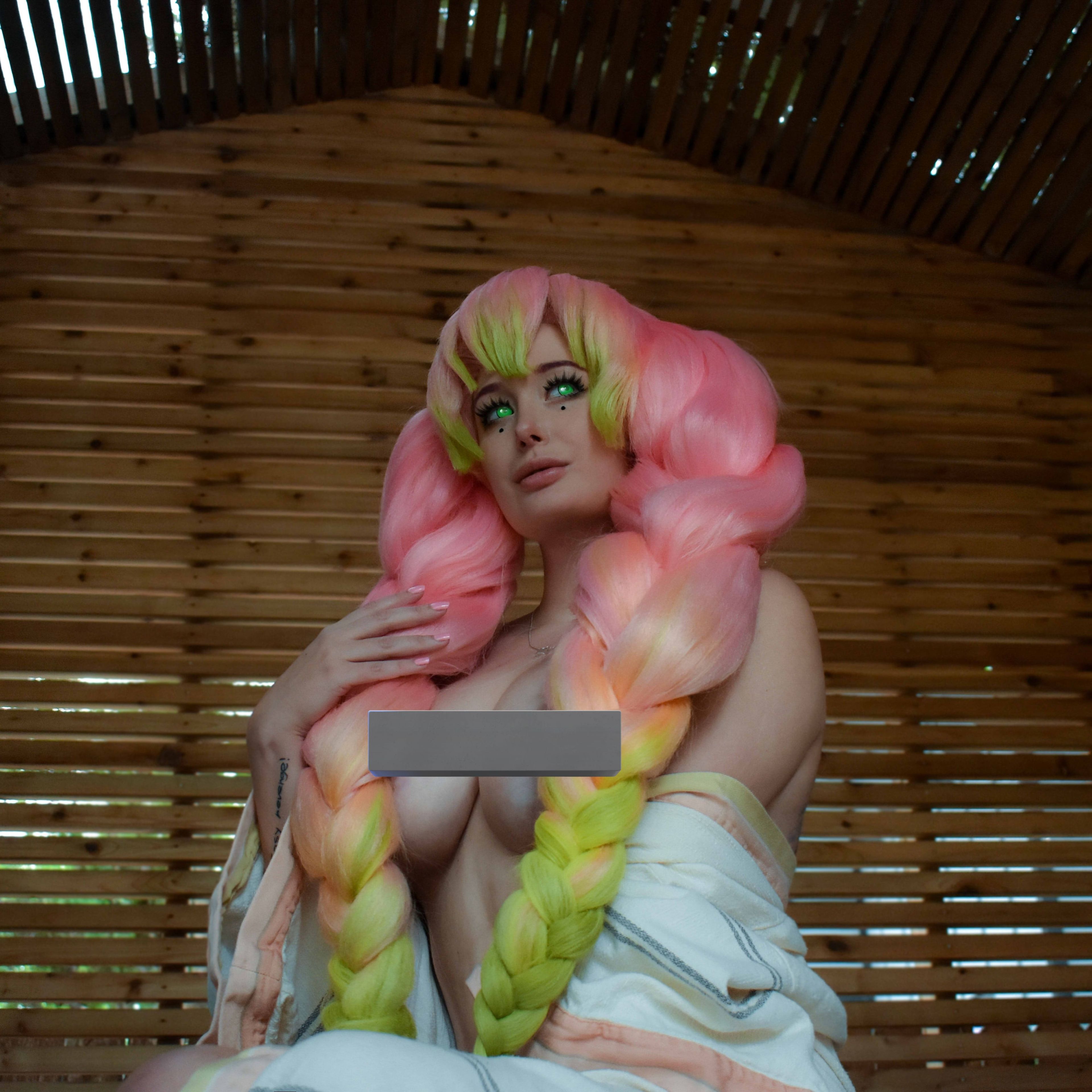 onlyfans yureta profile banner