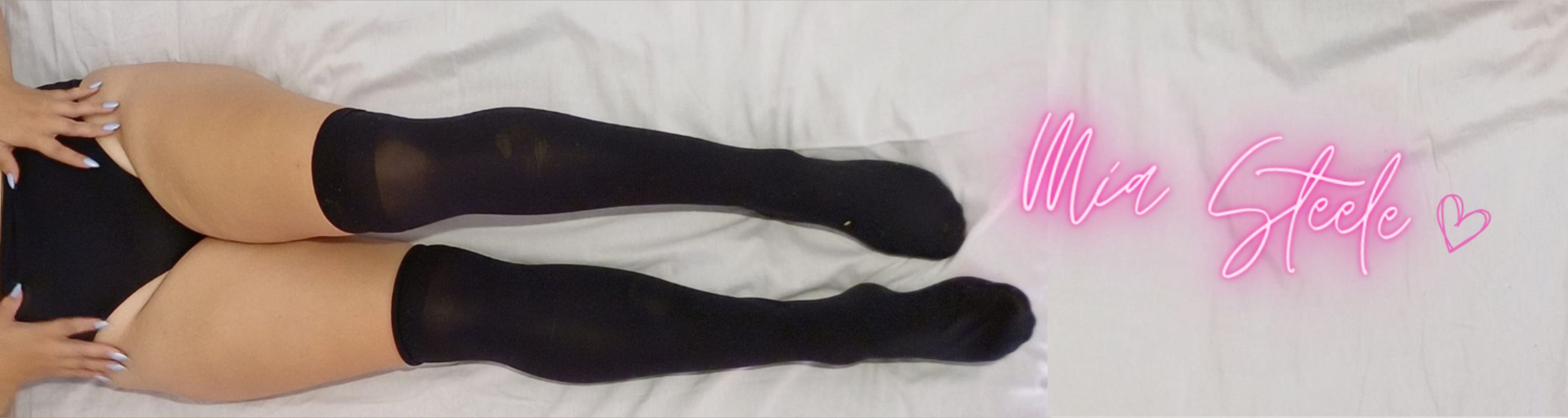 onlyfans Mia profile banner