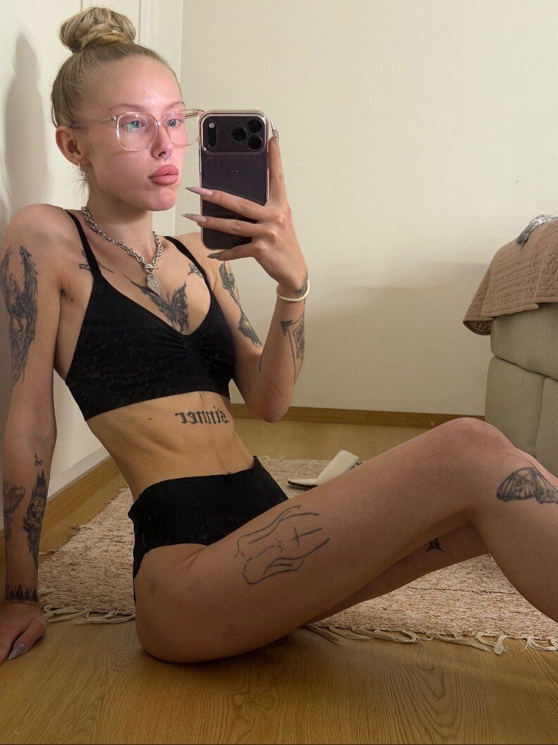 onlyfans Jadeâs sexual adventures profile banner